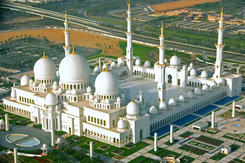 abu dhabi helicopter tours